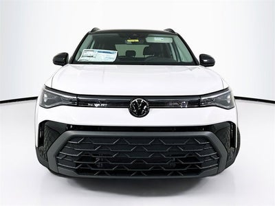 2025 Volkswagen Taos SE Black
