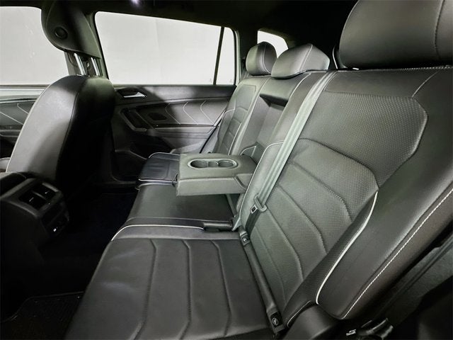 2022 Volkswagen Tiguan SEL R-Line