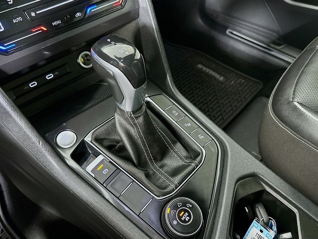 2022 Volkswagen Tiguan 2.0T SEL R-Line