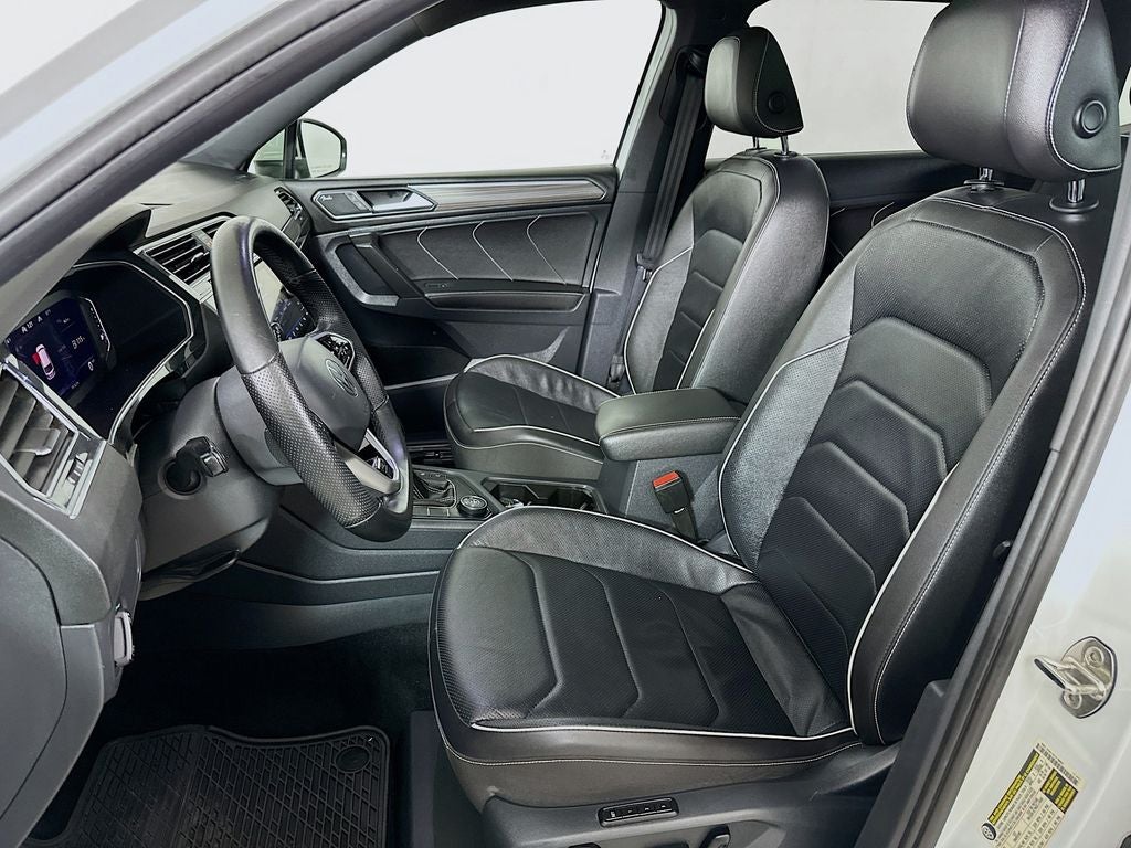 2022 Volkswagen Tiguan 2.0T SEL R-Line