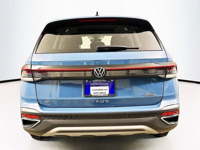 2025 Volkswagen Taos SE