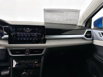 2025 Volkswagen Taos SE