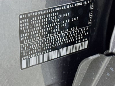 2025 Volkswagen Taos 1.5T SE