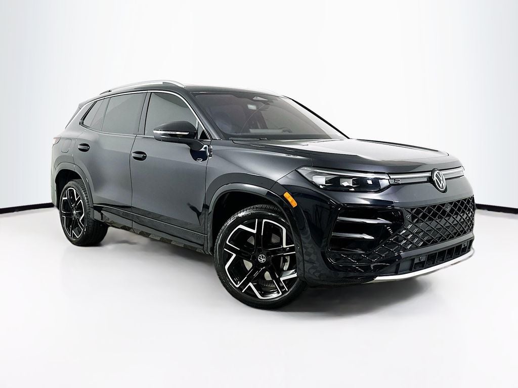 2026 Volkswagen Tiguan 2.0T SEL R-Line Turbo