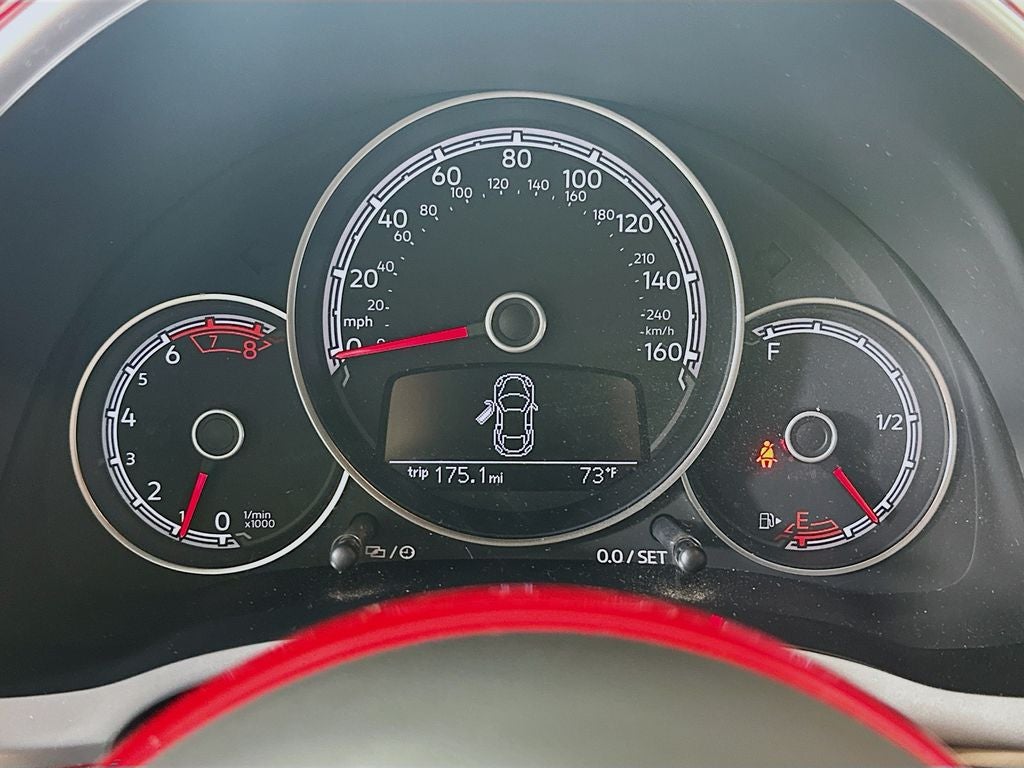 2018 Volkswagen Beetle 2.0T SE