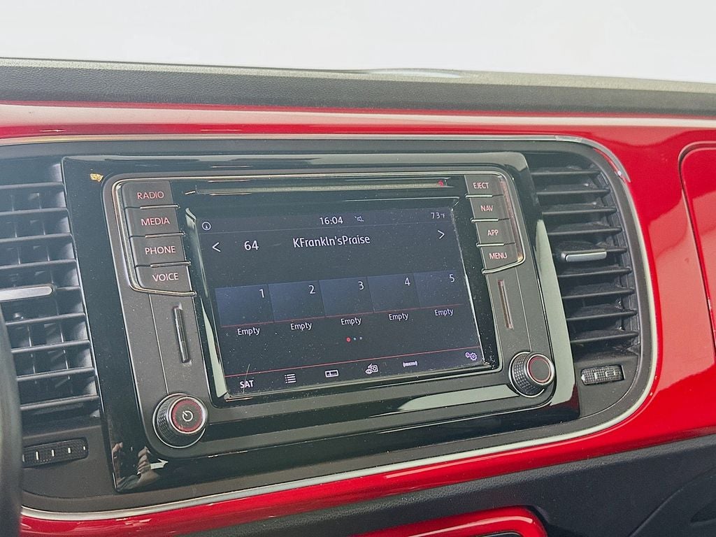 2018 Volkswagen Beetle 2.0T SE