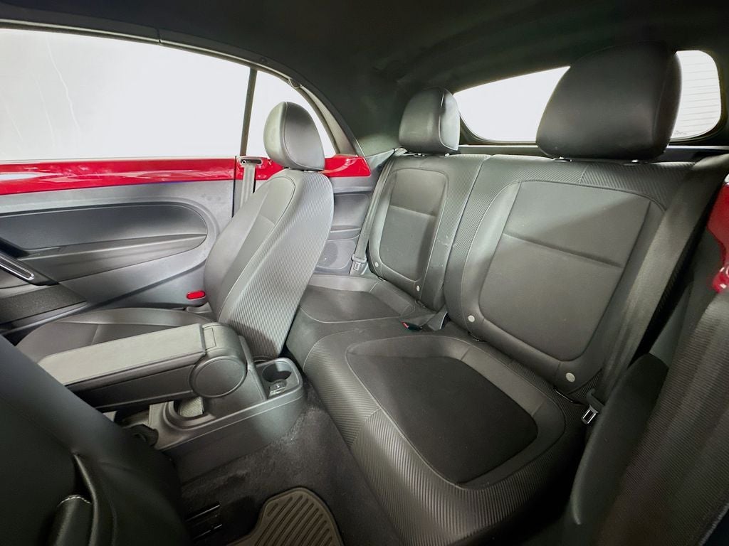 2018 Volkswagen Beetle 2.0T SE