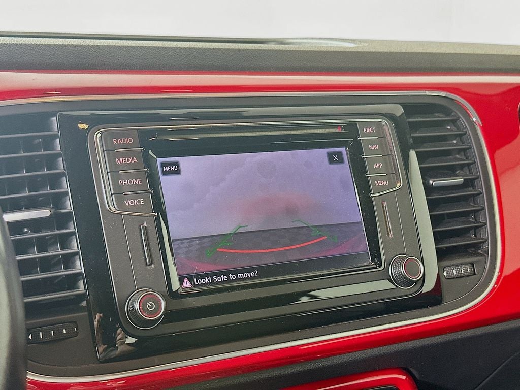 2018 Volkswagen Beetle 2.0T SE