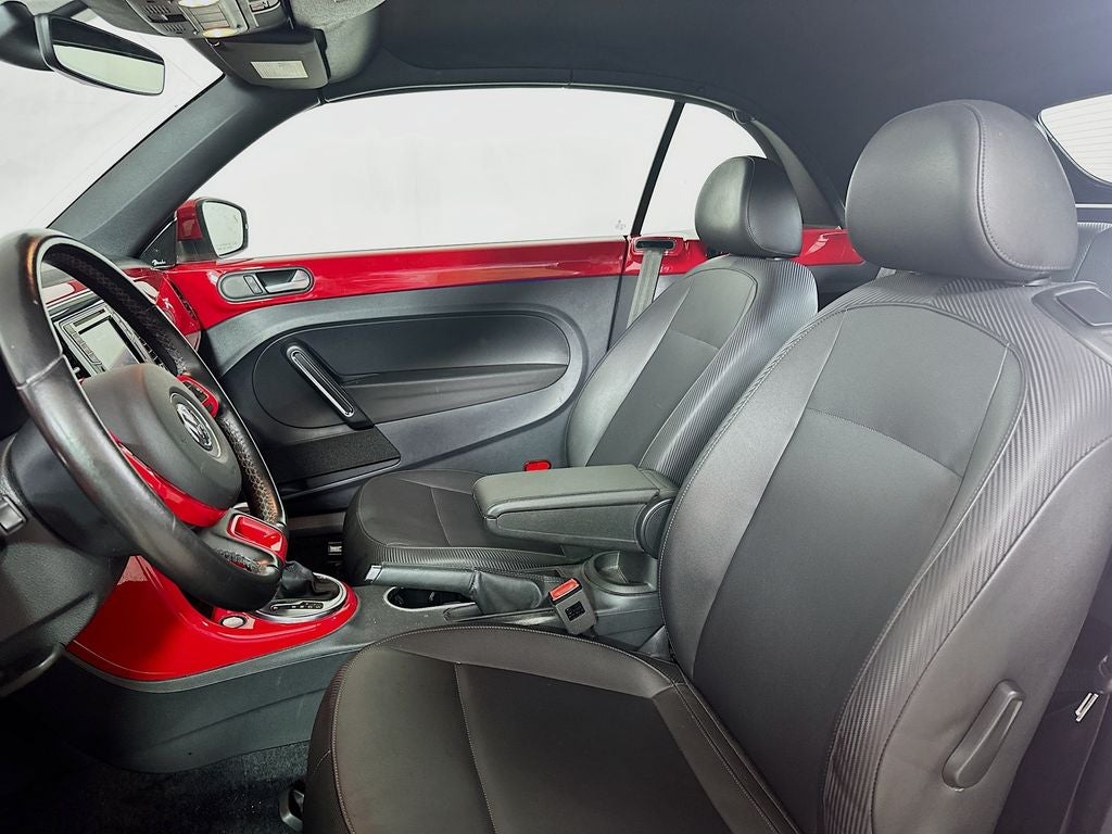 2018 Volkswagen Beetle 2.0T SE