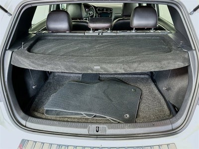 2019 Volkswagen Golf GTI SE