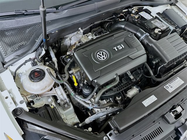 2019 Volkswagen Golf GTI SE