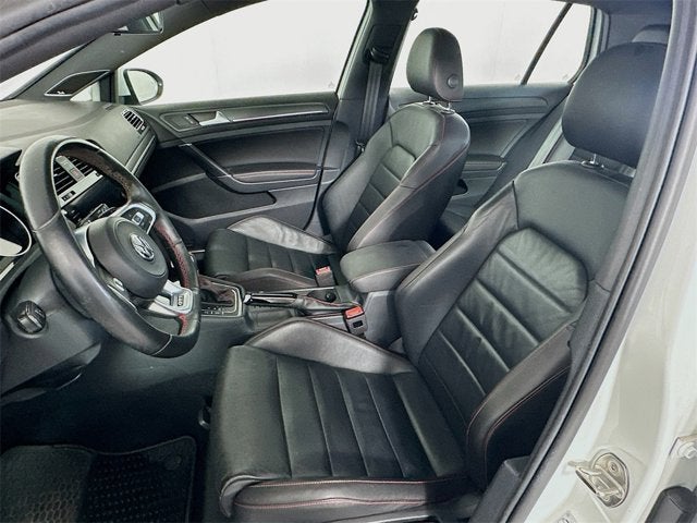 2019 Volkswagen Golf GTI SE