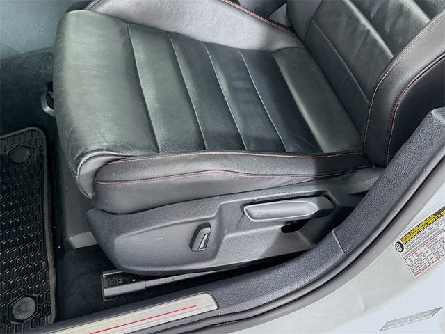 2019 Volkswagen Golf GTI SE