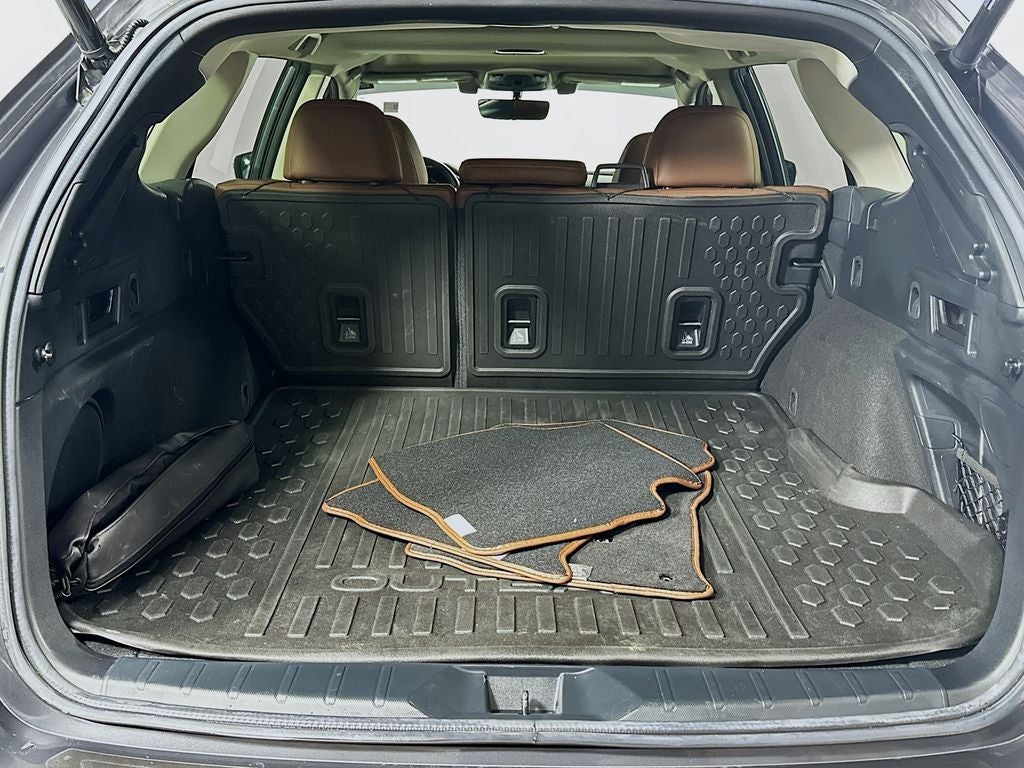 2021 Subaru Outback Touring