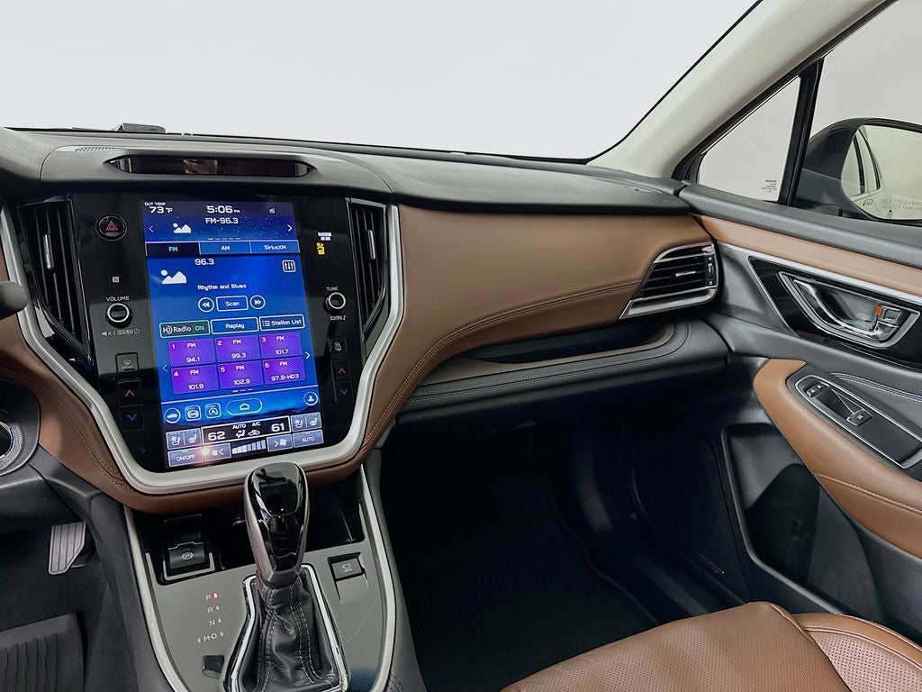 2022 Subaru Outback Touring