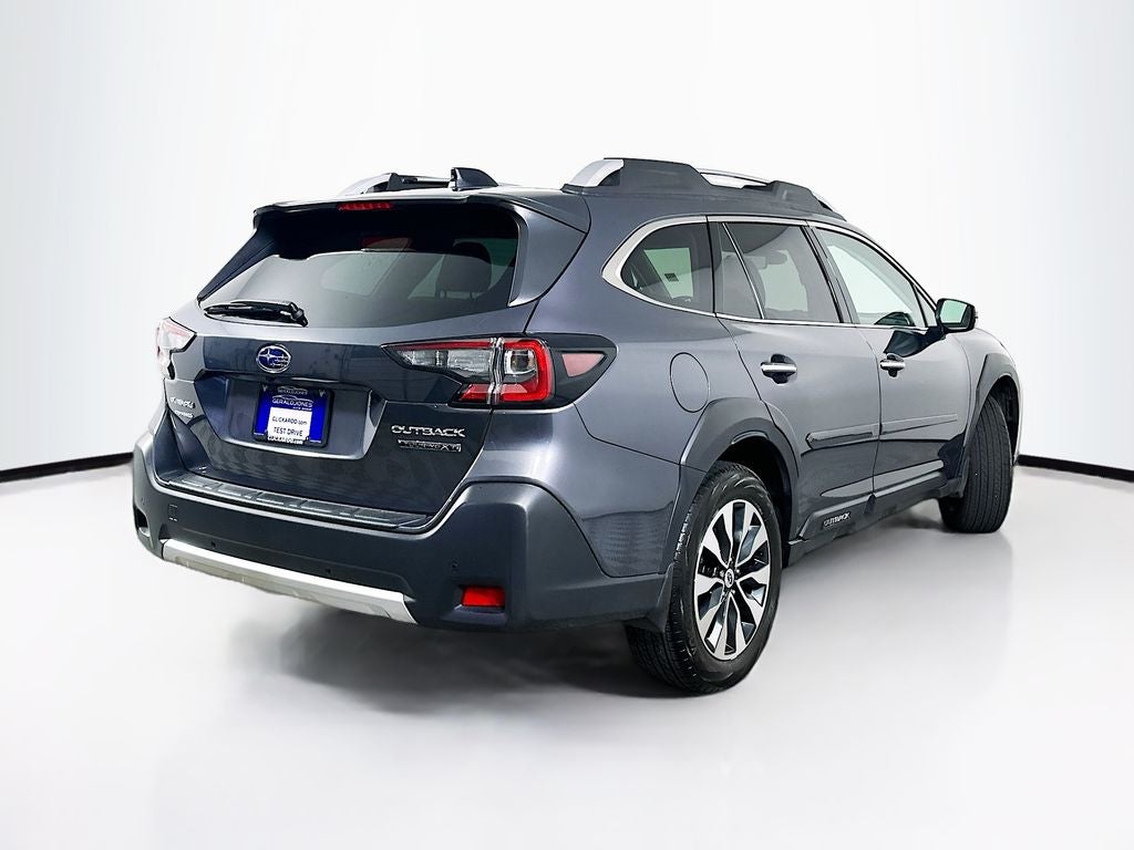 2025 Subaru Outback Touring XT