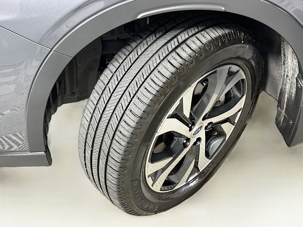 2021 Subaru Outback Touring XT