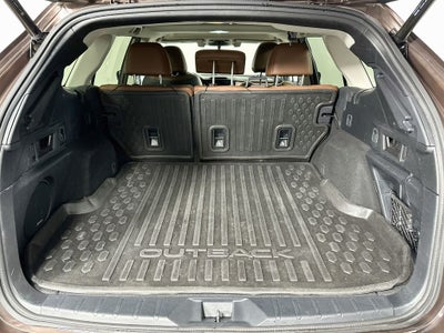 2022 Subaru Outback Touring XT