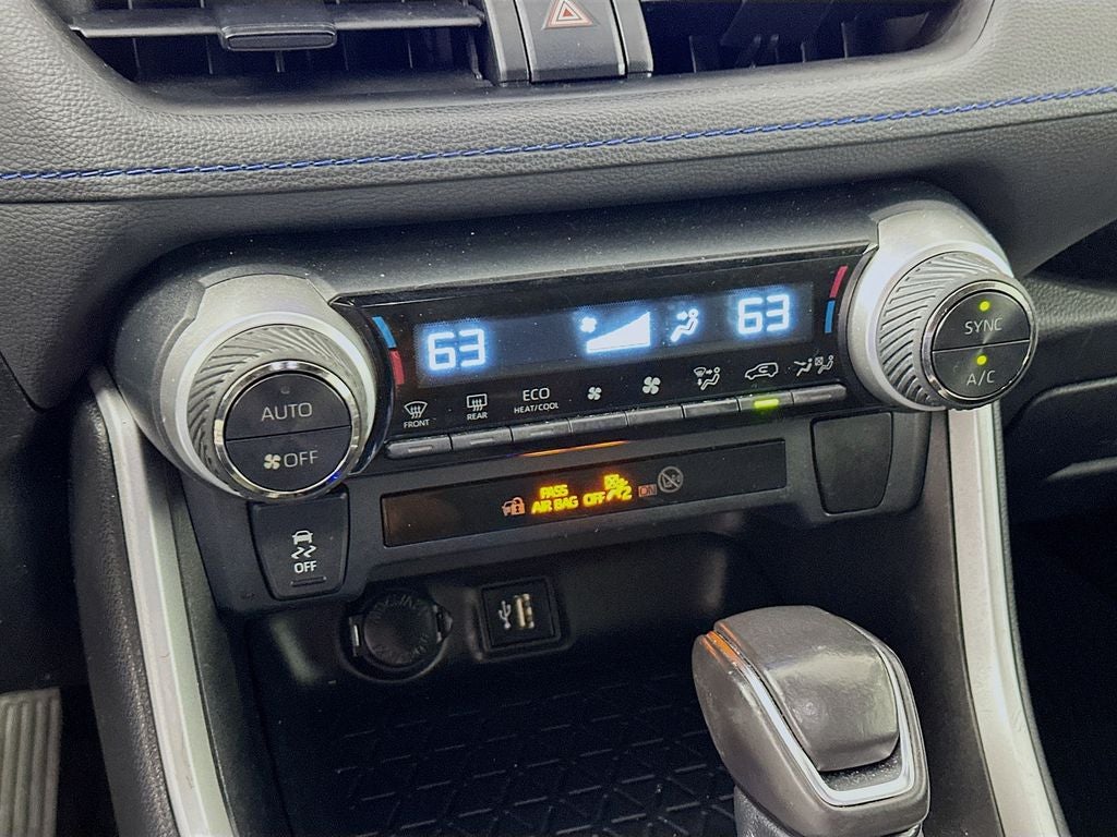 2023 Toyota RAV4 Hybrid SE