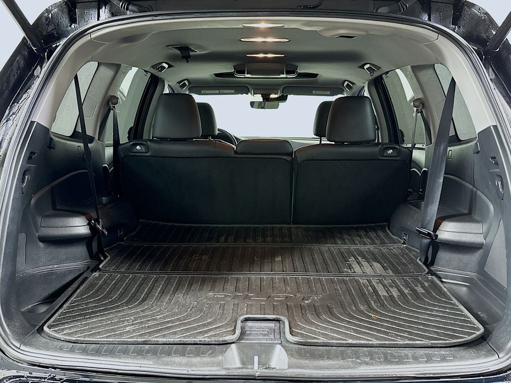2021 Honda Pilot Touring 8 Passenger