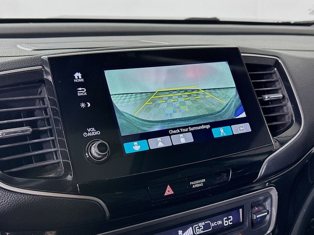 2021 Honda Pilot Touring 8 Passenger