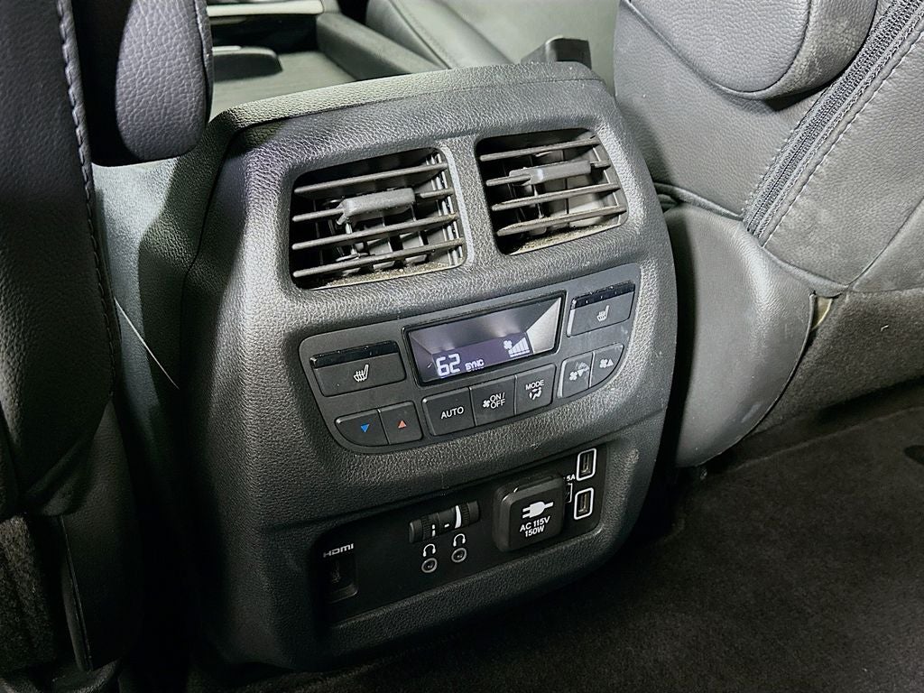 2021 Honda Pilot Touring 8 Passenger
