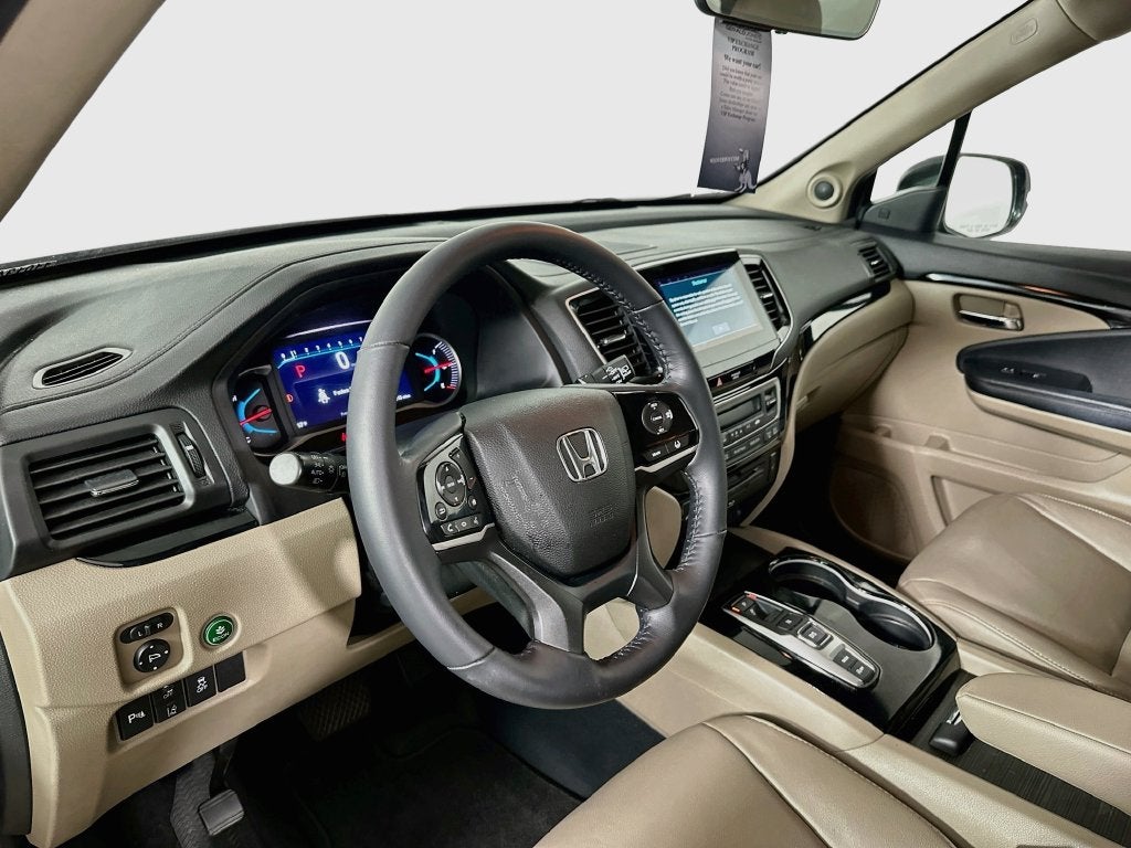 2021 Honda Pilot Touring 8 Passenger