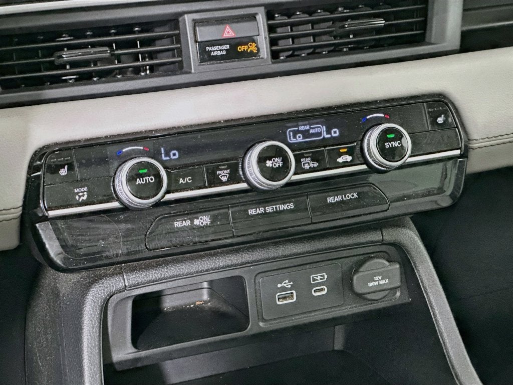 2025 Honda Pilot Touring