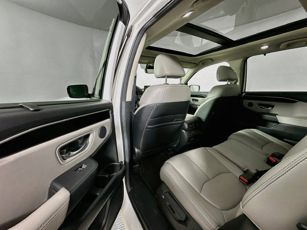 2025 Honda Pilot Touring
