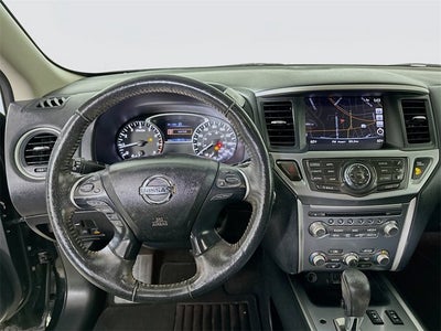 2019 Nissan Pathfinder SL