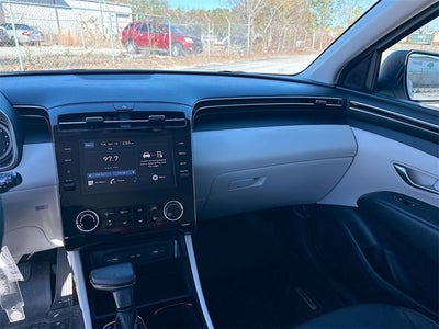 2023 Hyundai Tucson SE