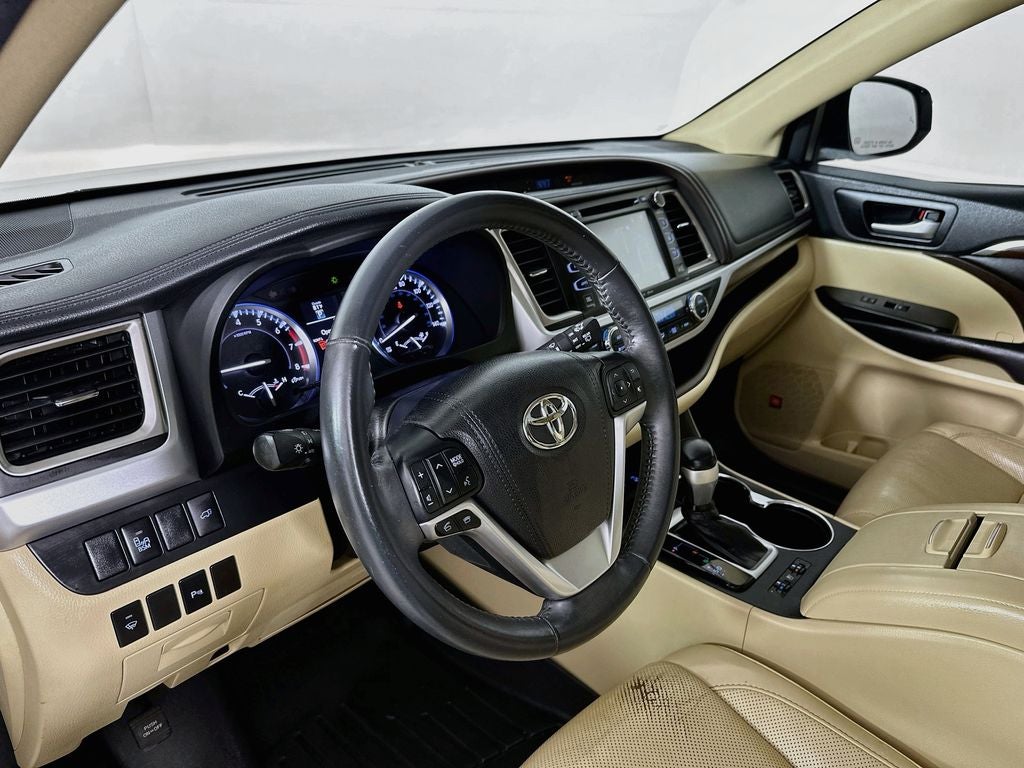 2016 Toyota Highlander Limited