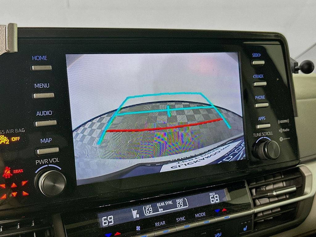 2023 Toyota Sienna XLE 8 Passenger