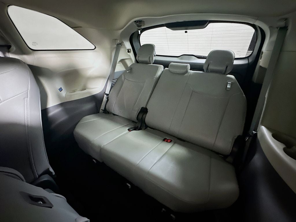 2023 Toyota Sienna XLE 8 Passenger