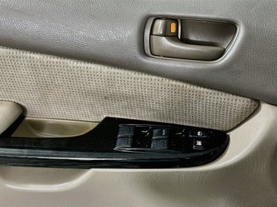 2004 Toyota Sienna LE