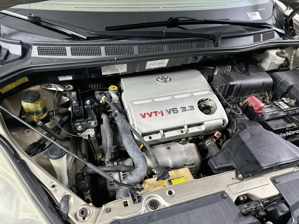 2004 Toyota Sienna LE
