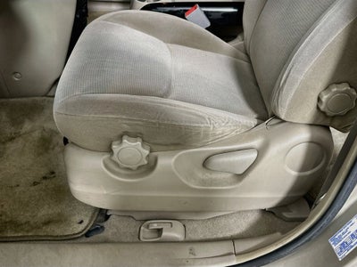 2004 Toyota Sienna LE
