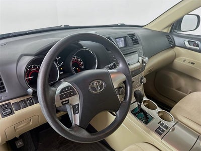 2011 Toyota Highlander Base