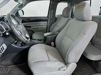 2014 Toyota Tacoma Base