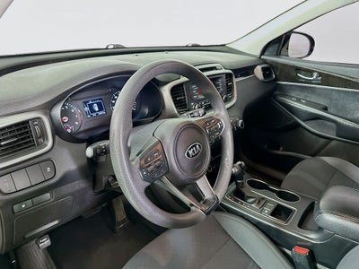 2016 Kia Sorento L