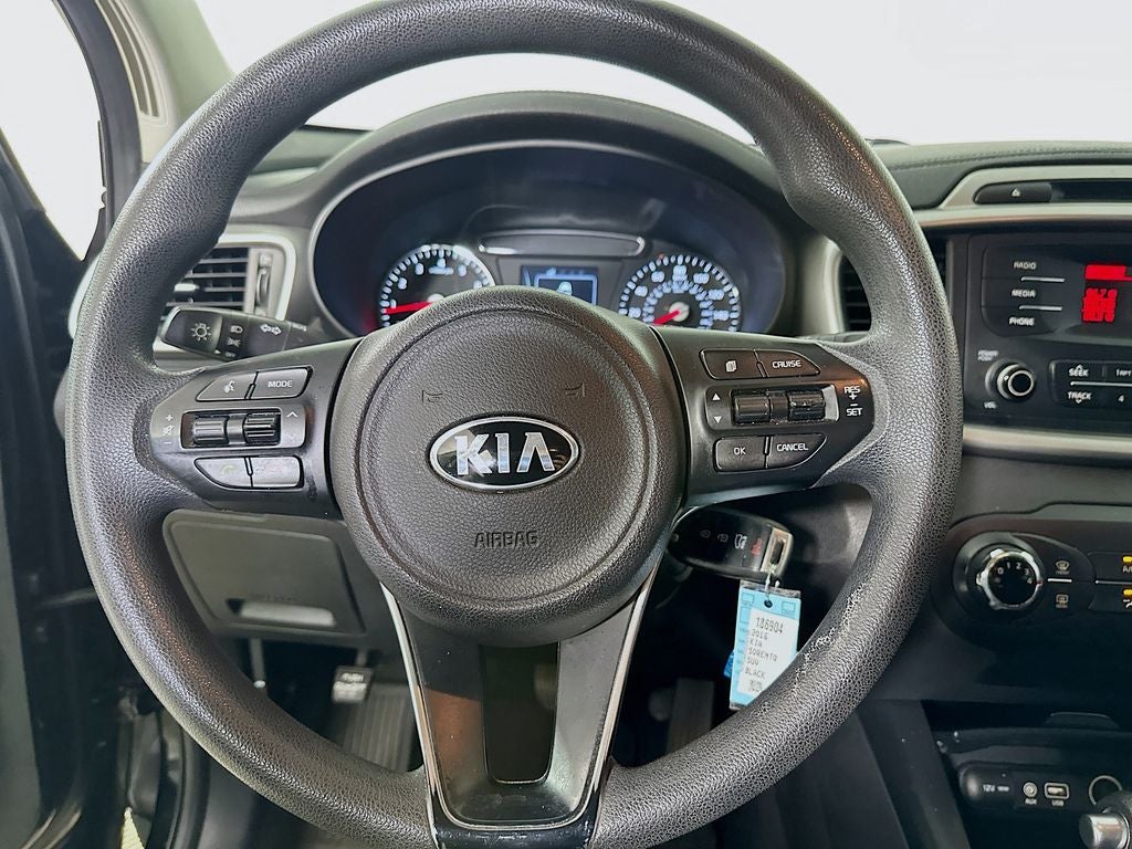 2016 Kia Sorento L