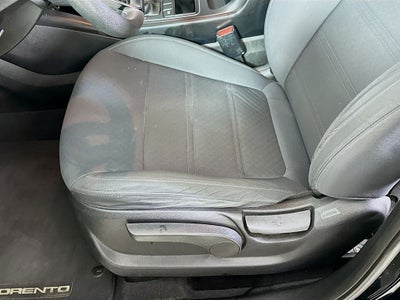 2016 Kia Sorento L