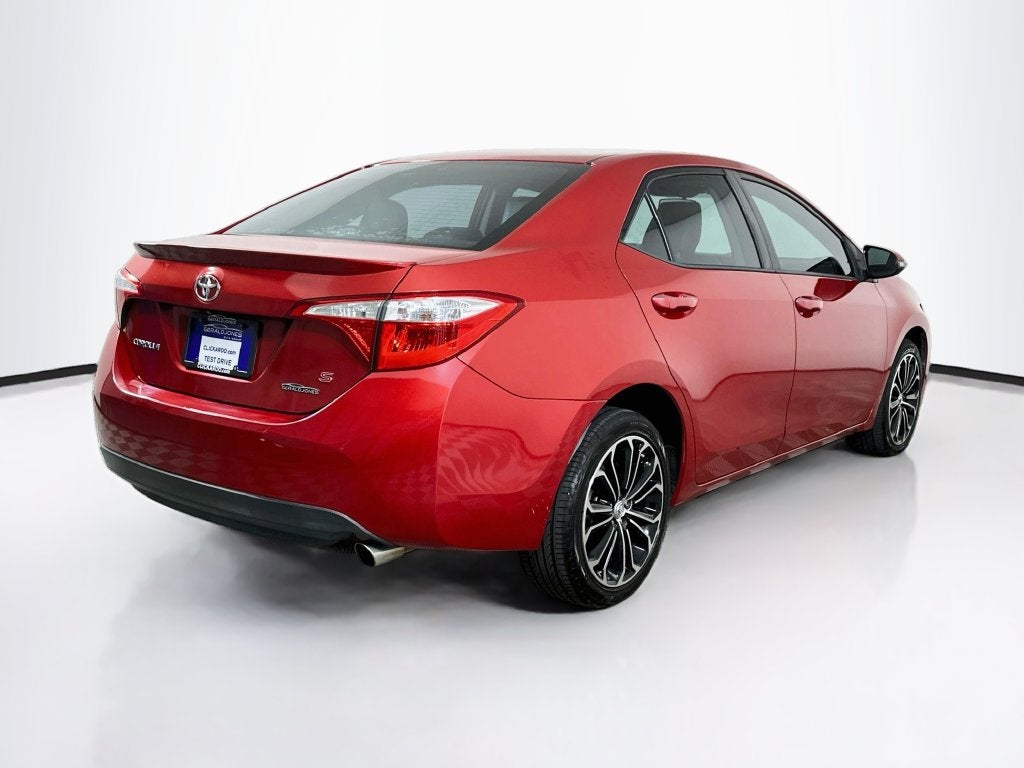 2015 Toyota Corolla S Plus