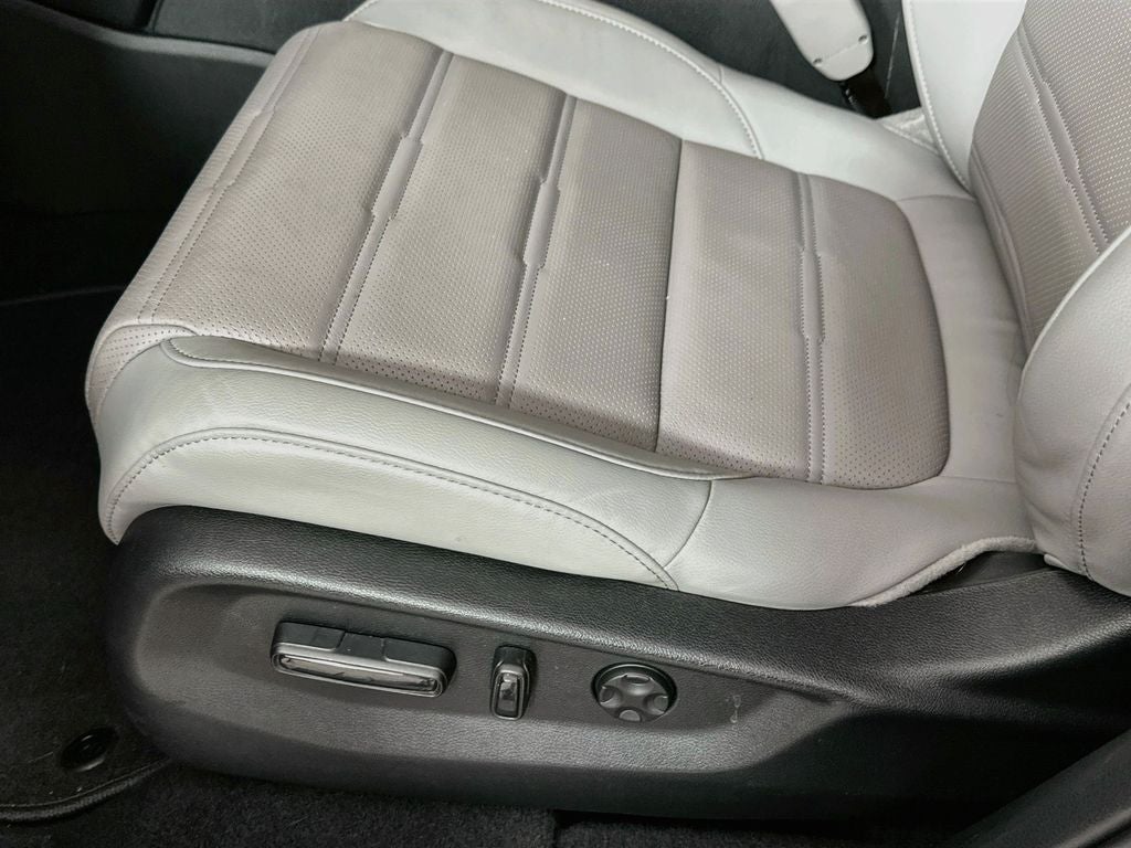 2020 Honda CR-V Hybrid Touring