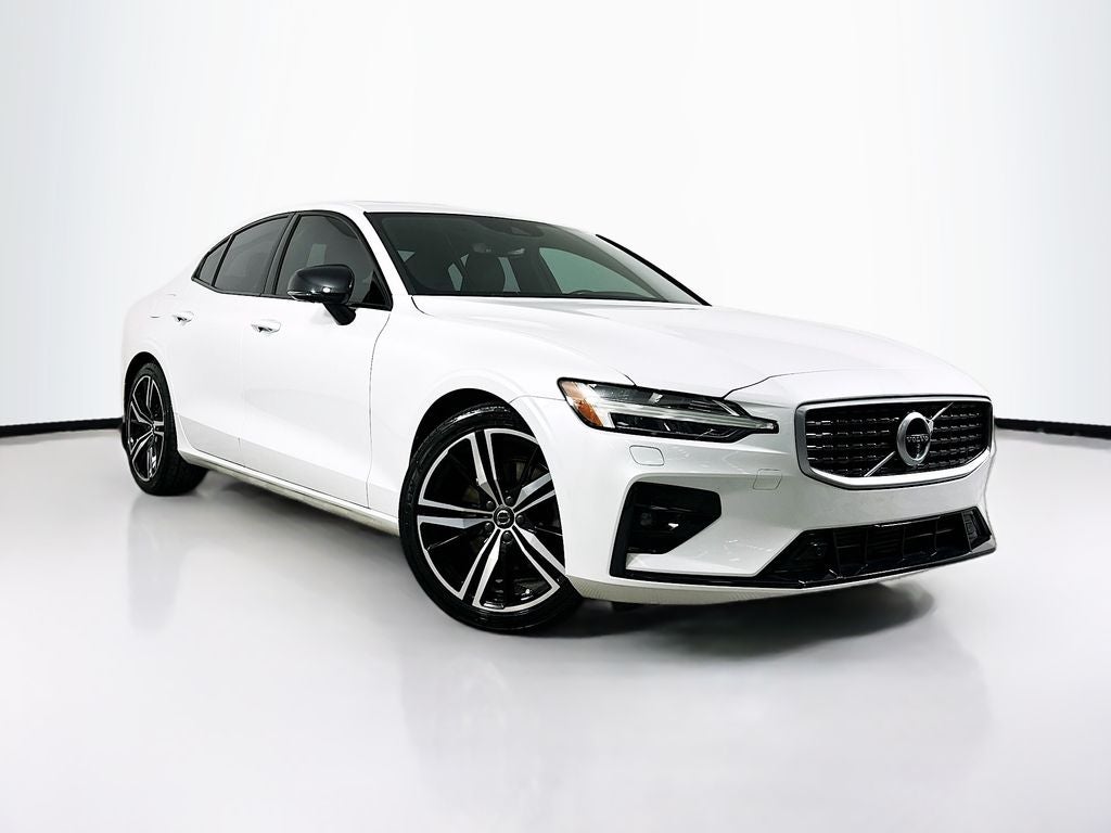 2019 Volvo S60 T5 R-Design