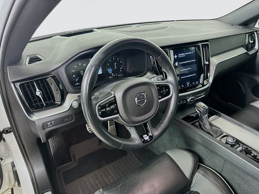2019 Volvo S60 T5 R-Design