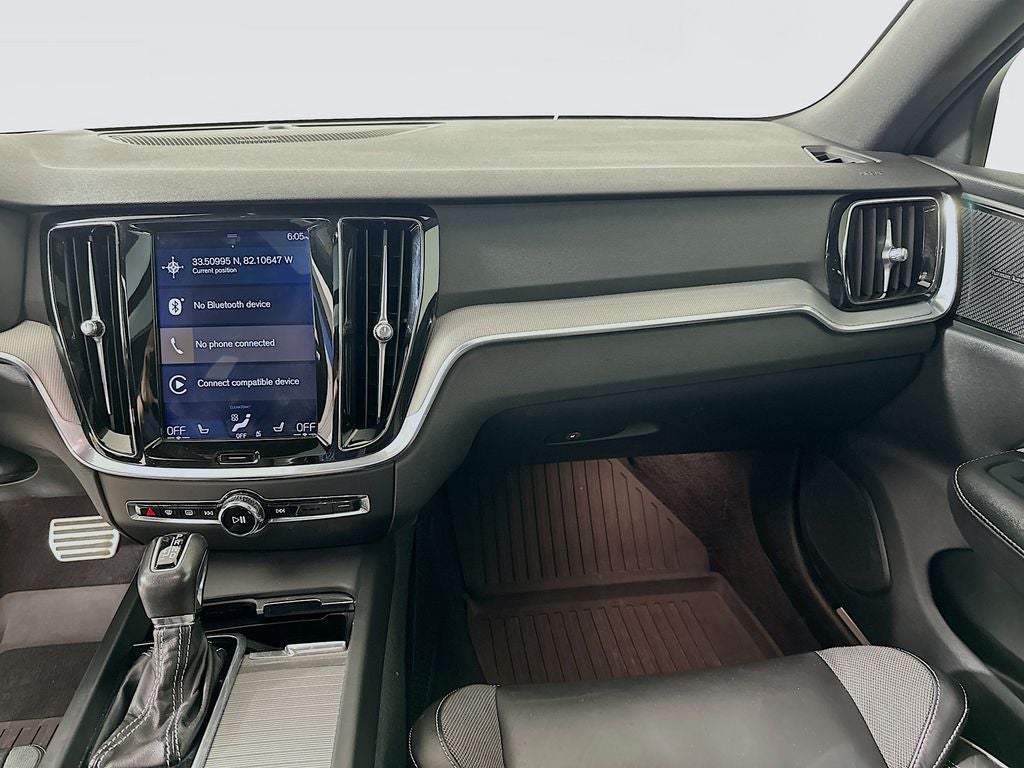 2019 Volvo S60 T5 R-Design