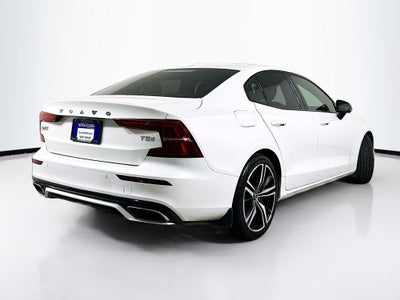 2019 Volvo S60 T5 R-Design