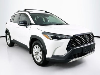 2025 Toyota Corolla Cross LE