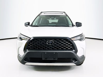2025 Toyota Corolla Cross LE